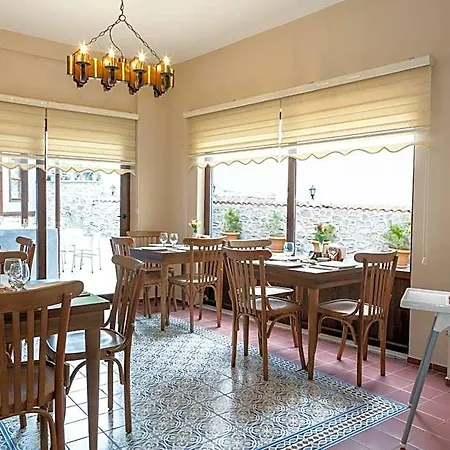 Hotel Lal 3*